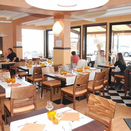 Hotel Du Port Les Sables-d'Olonne Ngoại thất bức ảnh
